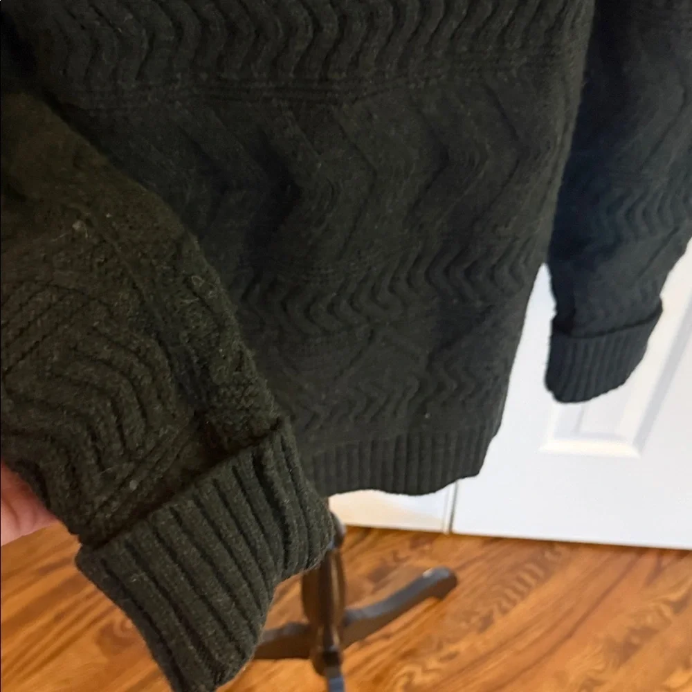 Banana Republic Men's Dark Green shawl collar Sweater
